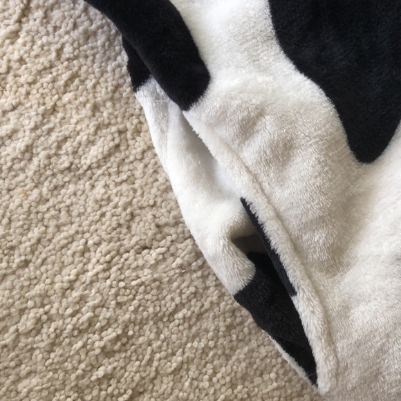 Adult Onesie Halloween Cow Costume - Picture 13 of 16